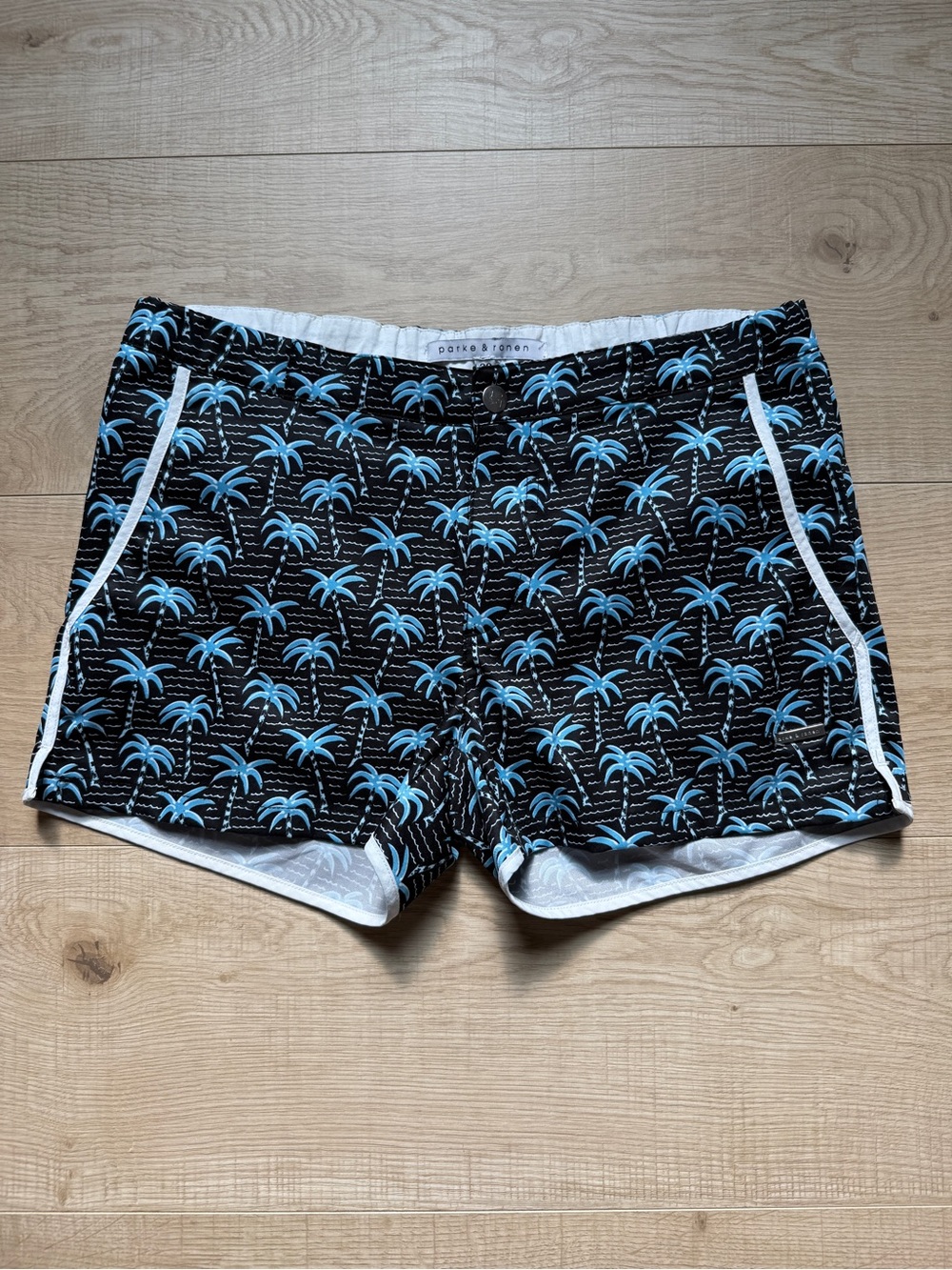 Parke & Ronen Men’s Dark & Stormy Black Palm-Print Men's 3 Inch Swim Trunks